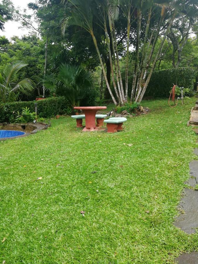 Pochote Lodge Guayabo  Esterno foto